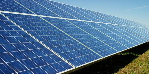Photovoltaik-Anlagen für Einfamilienhaus und Industrie